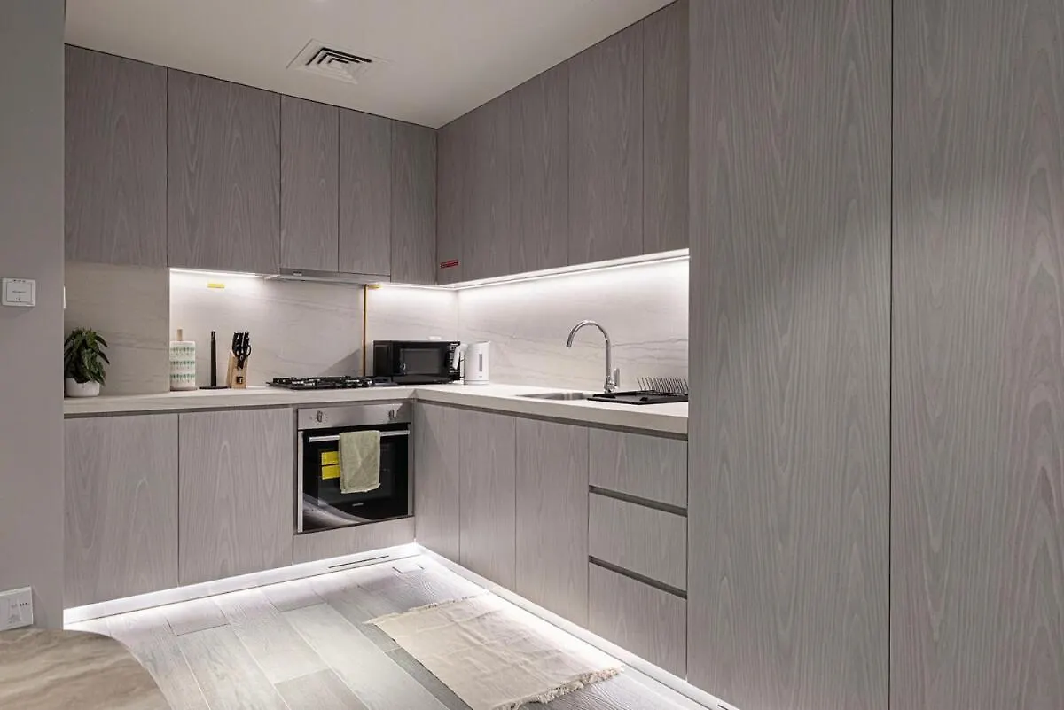 Apartment Minimalist Luxe Village Retreat Dubai